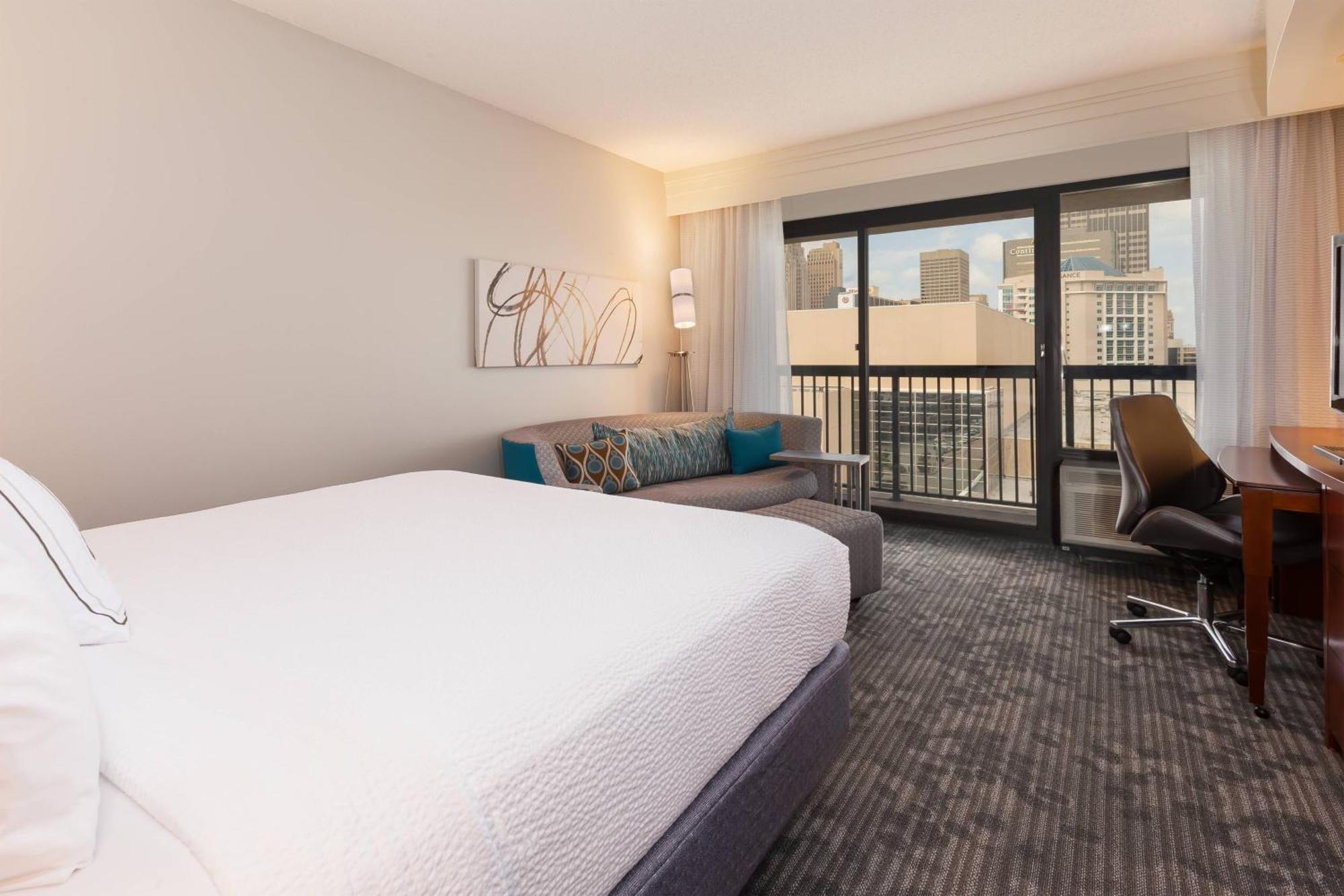 Courtyard By Marriott Oklahoma City Downtown Εξωτερικό φωτογραφία