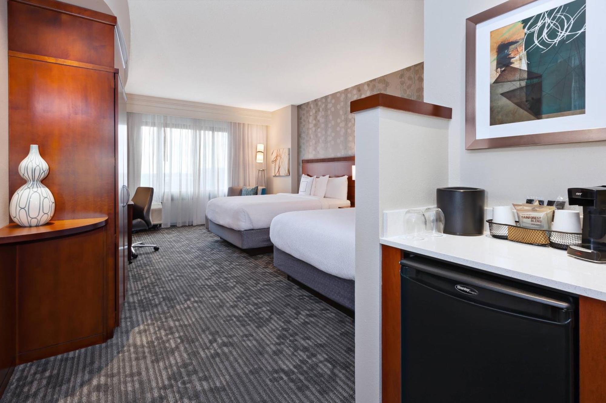 Courtyard By Marriott Oklahoma City Downtown Εξωτερικό φωτογραφία