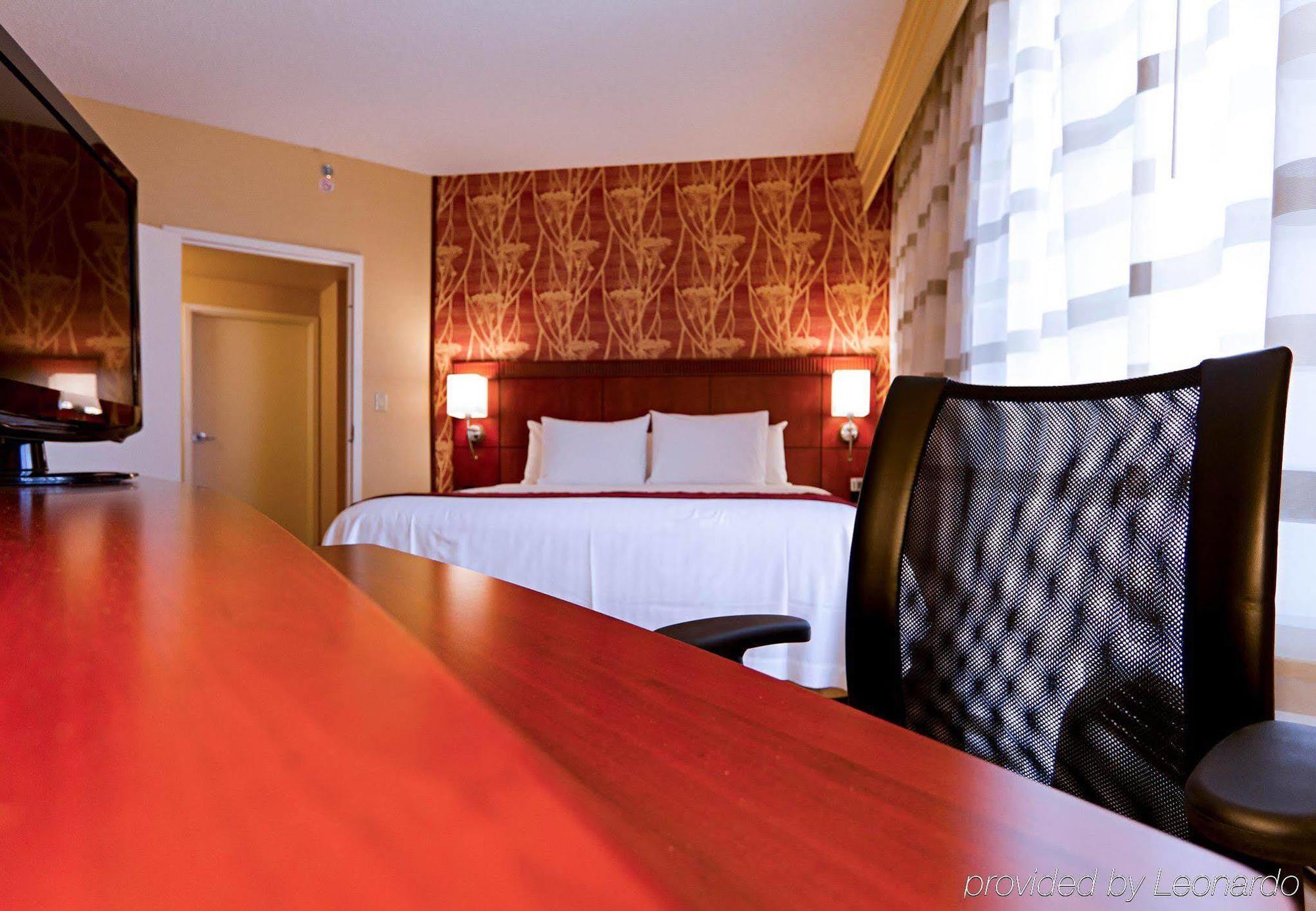 Courtyard By Marriott Oklahoma City Downtown Δωμάτιο φωτογραφία