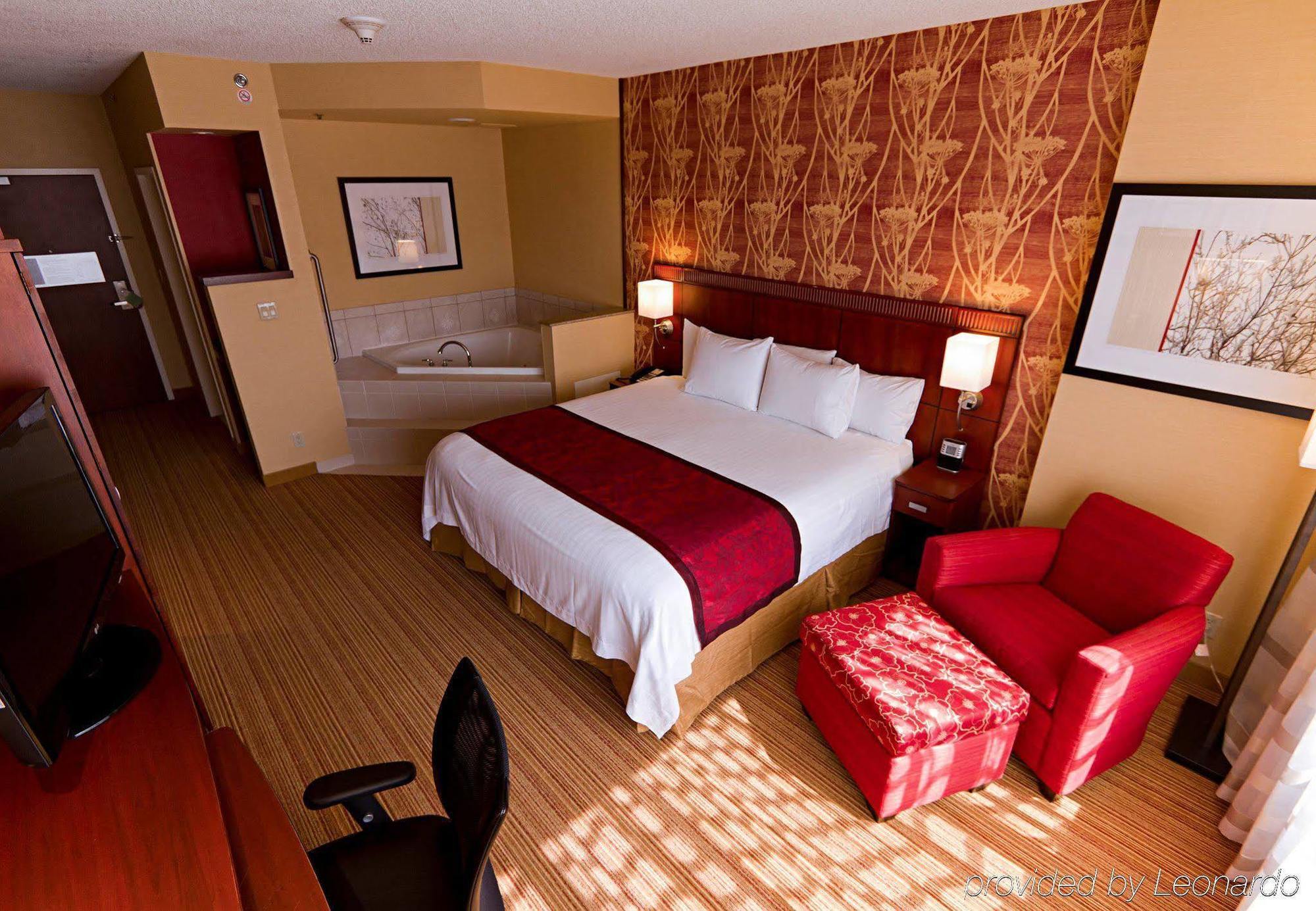 Courtyard By Marriott Oklahoma City Downtown Δωμάτιο φωτογραφία