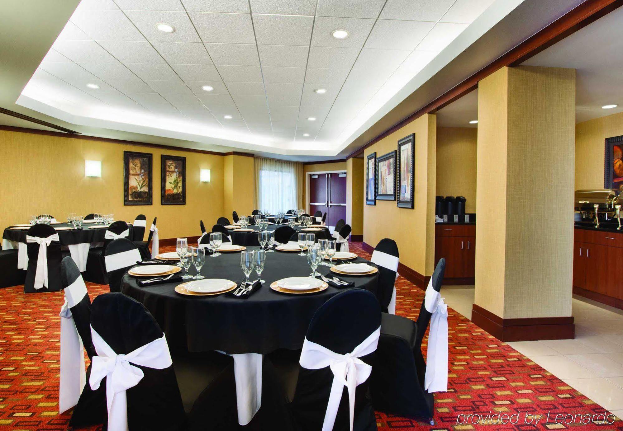 Courtyard By Marriott Oklahoma City Downtown Εξωτερικό φωτογραφία